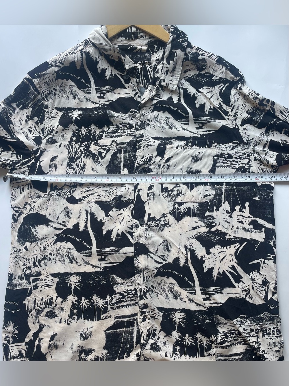 AllSaints Hawaiian Print Button Up Shirt Black Cream Size L - Picture 10 of 10